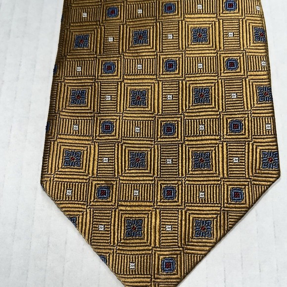 Hickey Freeman Men's Tie Gold Print - Picture 2 of 5
